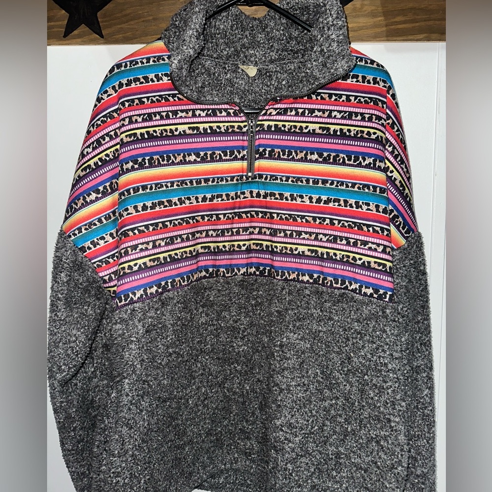 Boutique Western Cheetah Aztec Print Pullover